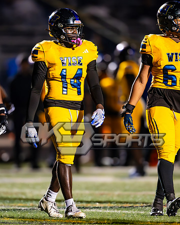 OK3Sports coverage of the high school varsity football game featuring Dr. Henry A Wise Jr Pumas and the Eleanor Roosevelt Raiders