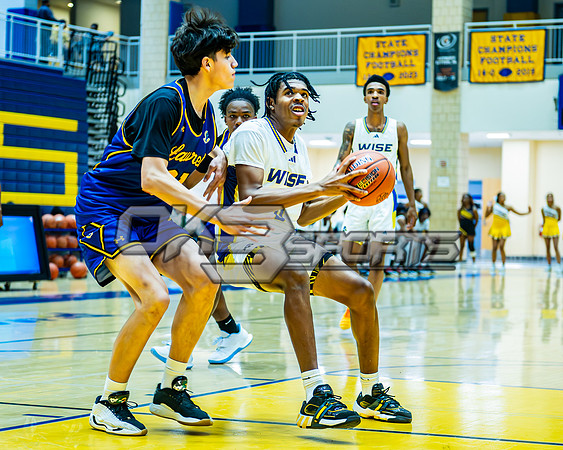 OK3Sports coverage of the high school basketball game featuring the Dr. Henry WIse Pumas and the Laurel Spartans