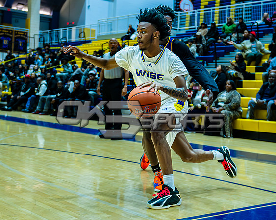OK3Sports coverage of the high school basketball game featuring the Dr. Henry WIse Pumas and the Laurel Spartans