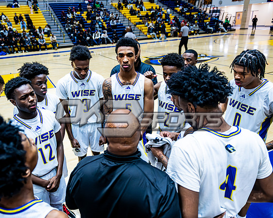 OK3Sports coverage of the high school basketball game featuring the Dr. Henry WIse Pumas and the Laurel Spartans