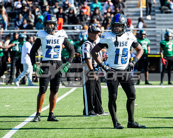 OK3Sports coverage of the high school football game featuring the Wise Pumas and the Flowers Jaguars