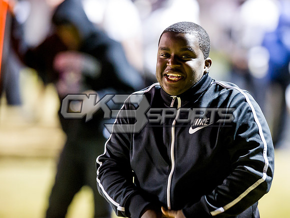 Olen C. Kelley III's coverage of the JV Clayton Comets and Knightdale Knights
