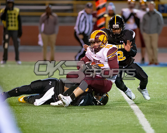OK3Sports coverage of the high school football game featuring the Ross Rams and the Meadowdale Lions