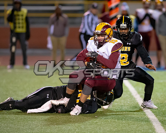 OK3Sports coverage of the high school football game featuring the Ross Rams and the Meadowdale Lions