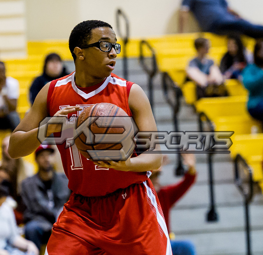 Olen C. Kelley III's coverage of the Samuel Clemens vs Lee boys basketball game