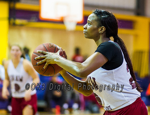 Olen C. Kelley III's coverage of the Garnet and White benefit scrimmage basketball game