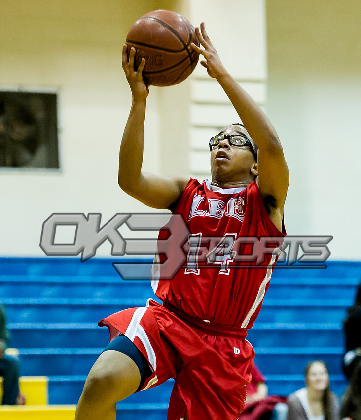Olen C. Kelley III's coverage of the Samuel Clemens vs Lee boys basketball game