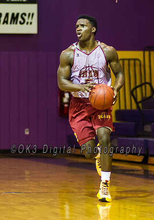 Olen C. Kelley III's coverage of the Garnet and White benefit scrimmage basketball game