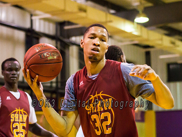 Olen C. Kelley III's coverage of the Garnet and White benefit scrimmage basketball game