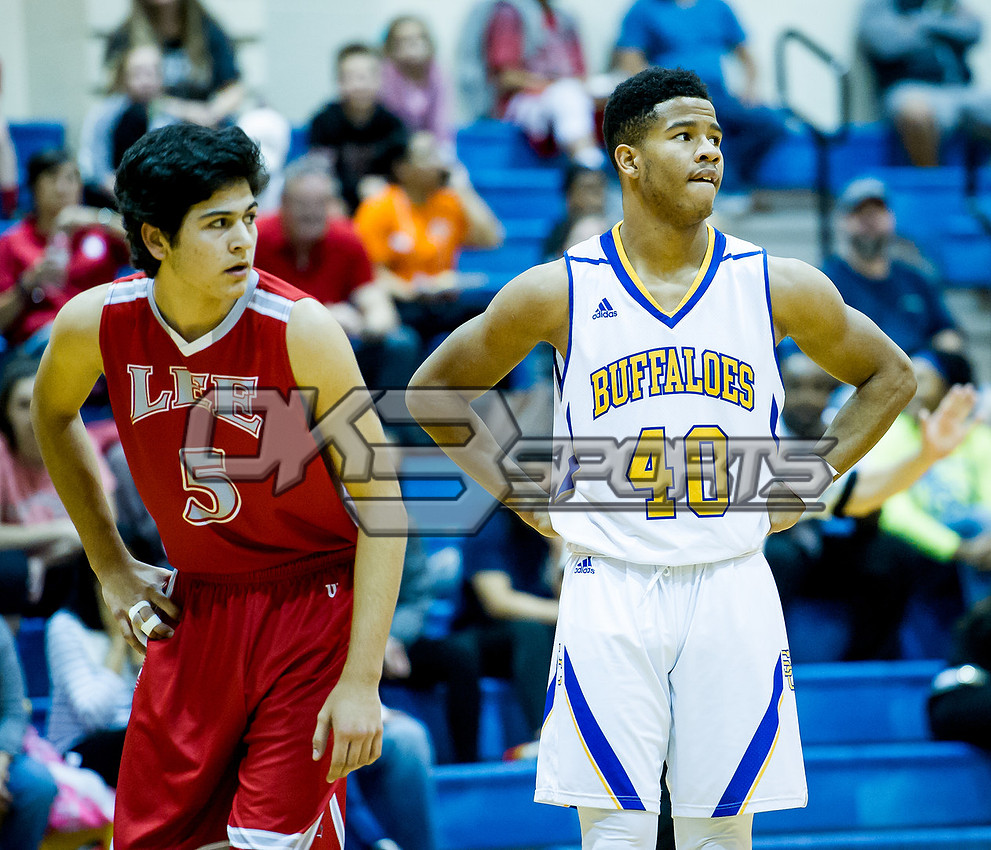 Olen C. Kelley III's coverage of the Samuel Clemens vs Lee boys basketball game