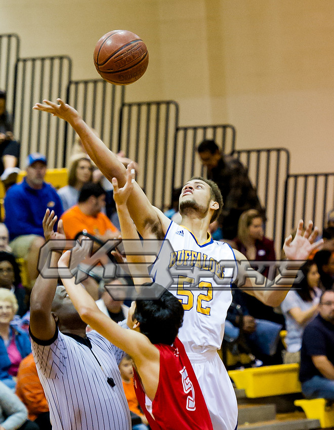 Olen C. Kelley III's coverage of the Samuel Clemens vs Lee boys basketball game