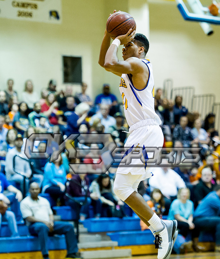 Olen C. Kelley III's coverage of the Samuel Clemens vs Lee boys basketball game