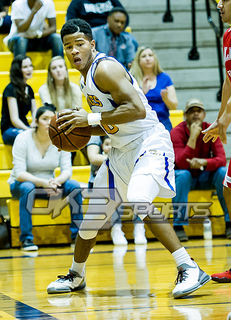Olen C. Kelley III's coverage of the Samuel Clemens vs Lee boys basketball game