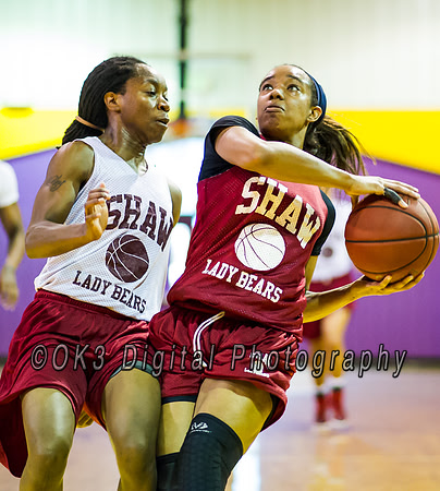 Olen C. Kelley III's coverage of the Garnet and White benefit scrimmage basketball game