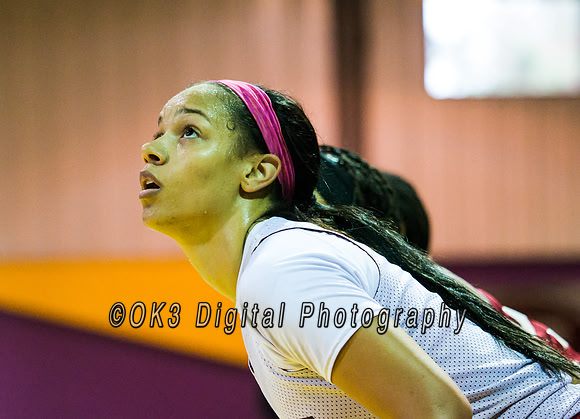 Olen C. Kelley III's coverage of the Garnet and White benefit scrimmage basketball game