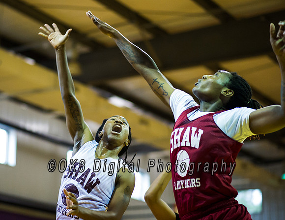 Olen C. Kelley III's coverage of the Garnet and White benefit scrimmage basketball game