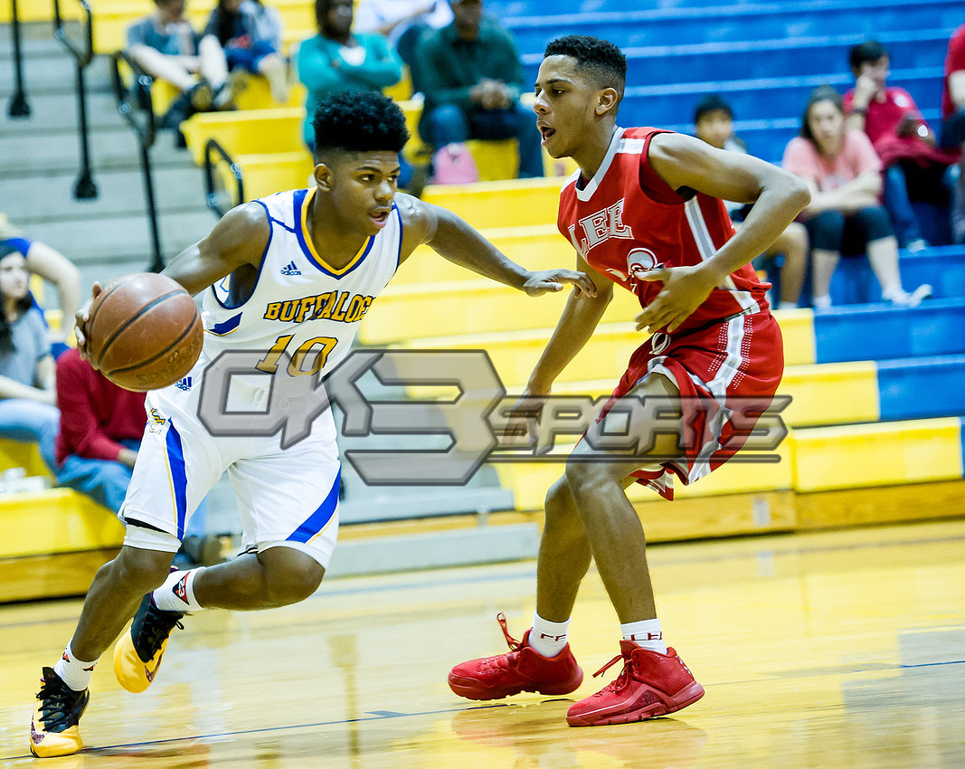 Olen C. Kelley III's coverage of the Samuel Clemens vs Lee boys basketball game