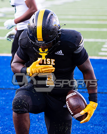 OK3Sports coverage of the high school football game featuring Dr. Henry Wise Pumas and the Charles Herbert Flowers Jaguars