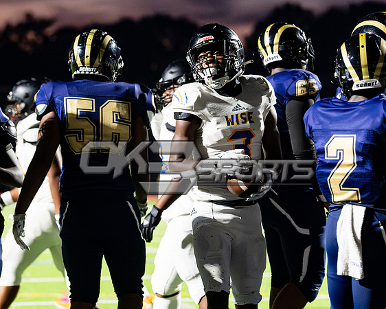 OK3Sports coverage of the high school JV football game featuring Wise Pumas and the Potomac Wolverines