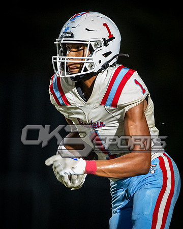 OK3Sports coverage of the high school football game featuring Northwest Jaguars and the Einstein Titans