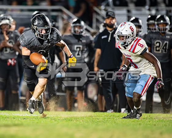 OK3Sports coverage of the high school football game featuring Northwest Jaguars and the Einstein Titans