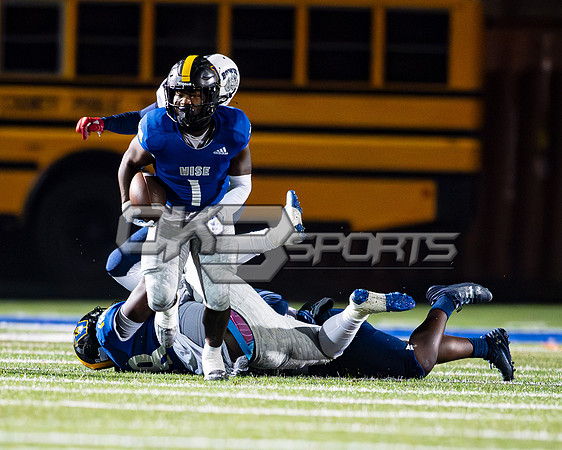 OK3Sports coverage of the high school football game featuring the Wise Pumas and the Bowie Bulldogs