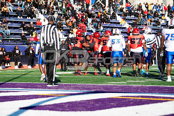 OK3Sports coverage of the high school football game featuring the Dunbar Crimson Tide and the Roosevelt Roughriders
