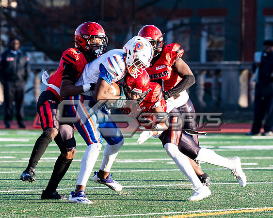 OK3Sports coverage of the high school football game featuring the Dunbar Crimson Tide and the Roosevelt Roughriders