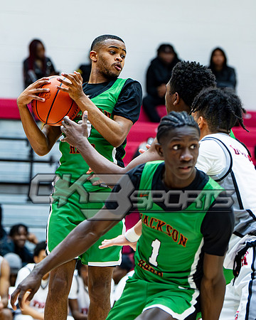 OK3Sports coverage of the high school boys basketball scrimmage game featuring Dunbar Crimson Tide and the Jackson-Reed Tigers
