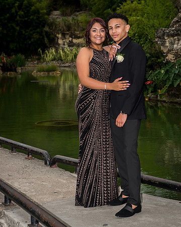 OK3Sports coverage of Janathian and Joyce Prom2k17 San Antonio, TX. Photo: Olen C. Kelley III