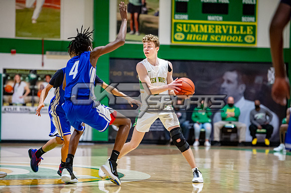 OK3Sports coverage of the high school basketball game featuring the Summerville Green Waves and R.B. Stall Warriors