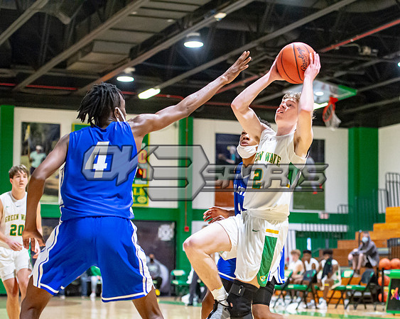 OK3Sports coverage of the high school basketball game featuring the Summerville Green Waves and R.B. Stall Warriors