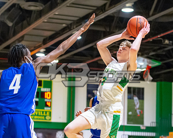 OK3Sports coverage of the high school basketball game featuring the Summerville Green Waves and R.B. Stall Warriors