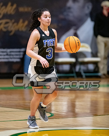 OK3Sports coverage of the high school basketball game featuring the Summerville Green Waves and Fort Dorchester Patriots