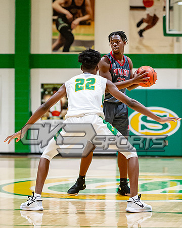 OK3Sports coverage of the high school basketball game featuring the Summerville Green Waves and Fort Dorchester Patriots