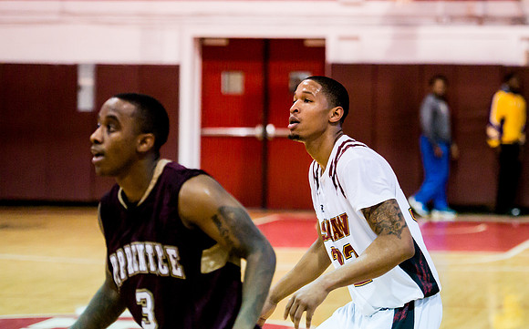 Shaw University Bears Basketball